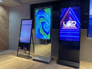 液晶モニター